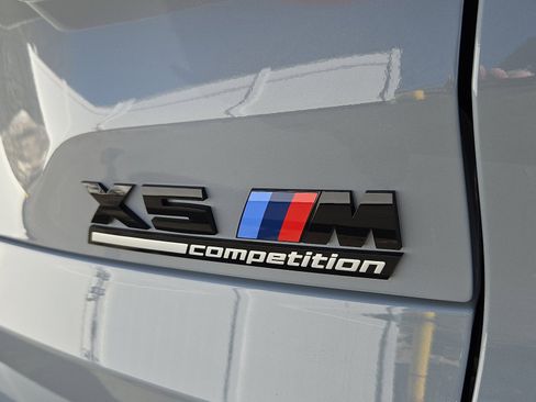 Used 2026 BMW X5 M Competition w/ Executive Package image 32