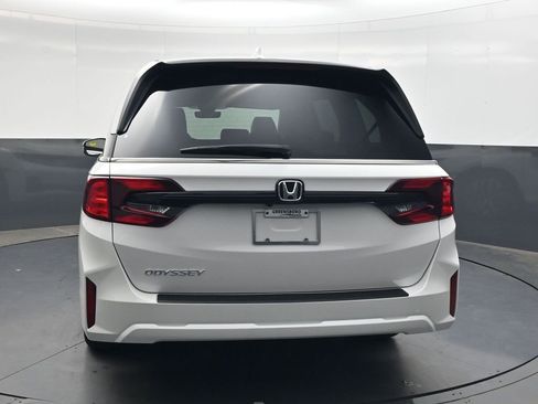 New 2026 Honda Odyssey EX-L image 5