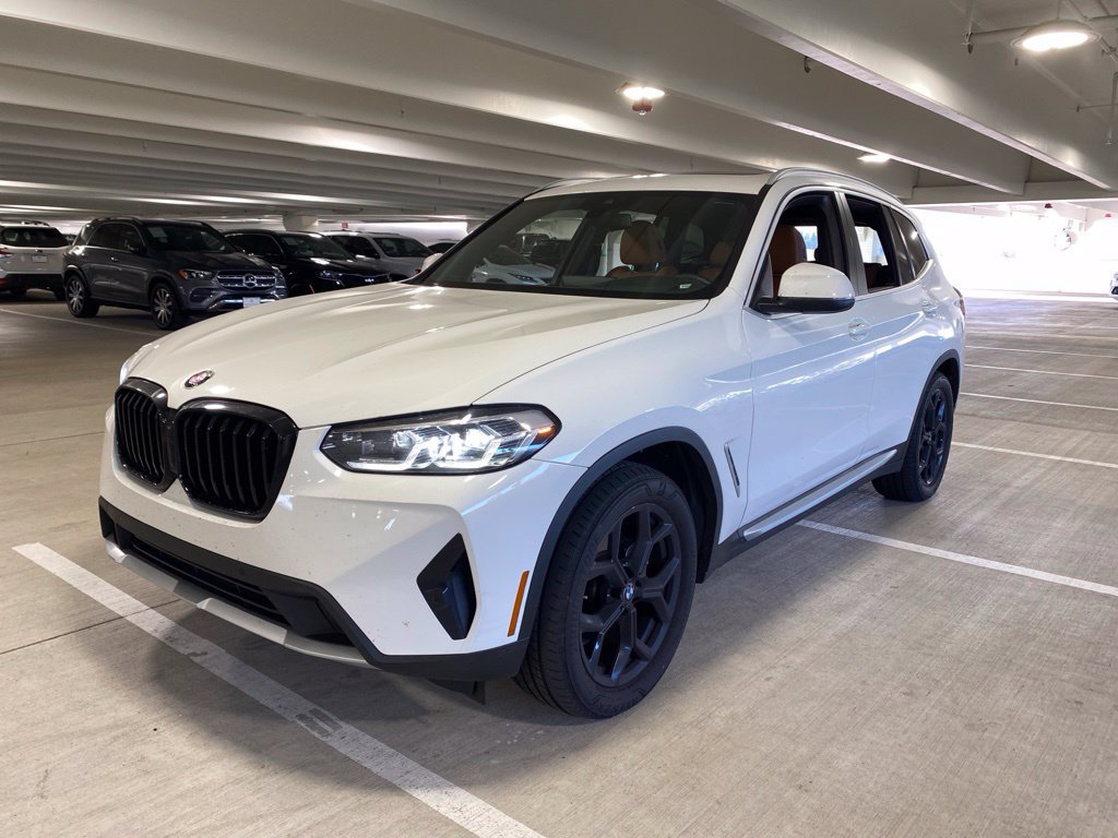 Used 2022 BMW X3 xDrive30i w/ Premium Package AWD/4WD image 1