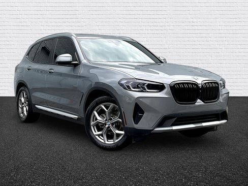 Used 2023 BMW X3 sDrive30i w/ Premium Package RWD image 3