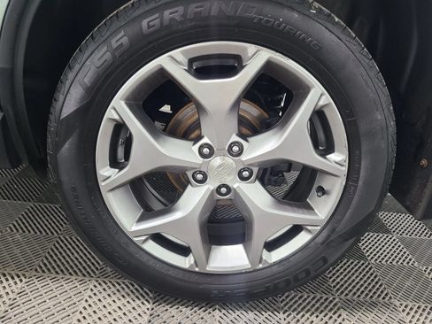 Used 2016 Subaru Forester 2.5i Touring w/ Eyesight & Navigation System AWD/4WD image 17
