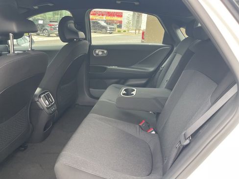 New 2025 Hyundai Ioniq 6 SE image 14