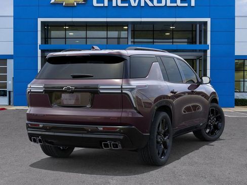 New 2026 Chevrolet Traverse RS w/ LPO, Floor Liner Package image 4