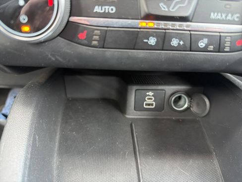 Used 2024 Ford Escape Active image 25