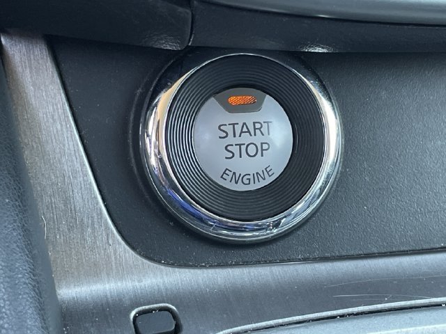 Used 2023 Nissan Murano SV FWD image 23