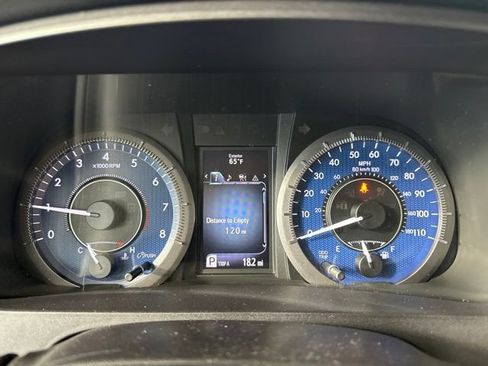 Used 2019 Toyota Sienna LE w/ Protection Package FWD image 17
