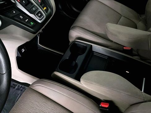 Used 2022 Honda Odyssey EX image 15