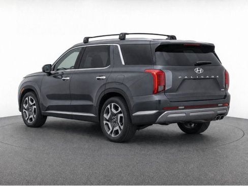Used 2024 Hyundai Palisade Limited AWD/4WD image 7
