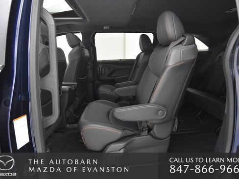 Used 2024 Toyota Sienna XSE AWD/4WD image 24