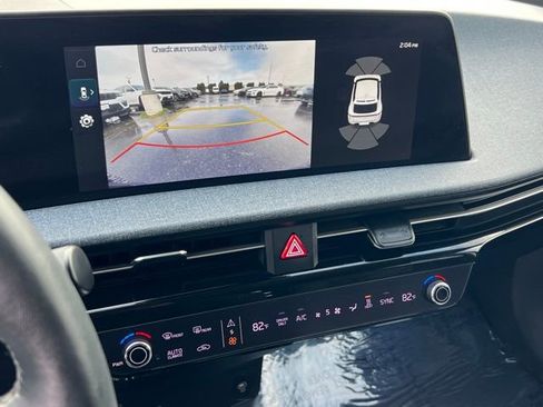 Certified 2022 Kia EV6 Wind image 24