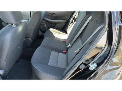 Used 2024 Nissan Sentra SV FWD image 16