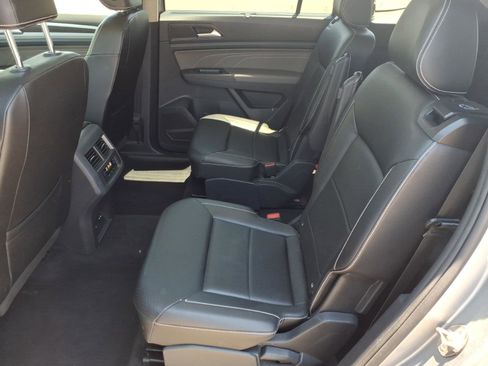 Certified 2023 Volkswagen Atlas SE w/ Panoramic Sunroof Package AWD/4WD image 22