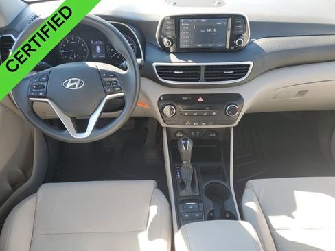 Used 2019 Hyundai Tucson SE image 19