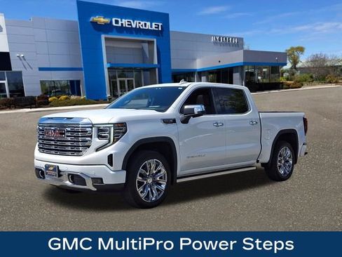 Used 2023 GMC Sierra 1500 Denali AWD/4WD image 34