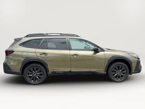 Used 2023 Subaru Outback Onyx Edition AWD/4WD image 8