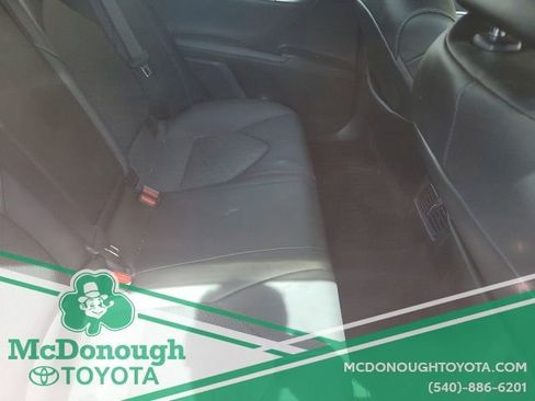 Used 2020 Toyota Camry XSE image 7