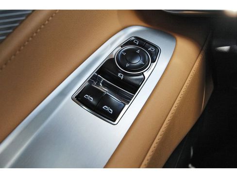 Used 2023 Chevrolet Corvette Stingray Preferred Cpe w/ Z51 Performance Package RWD image 17