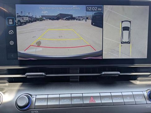 Used 2024 Hyundai Kona Limited AWD/4WD image 15