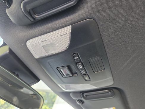 Used 2020 Toyota Corolla SE image 25