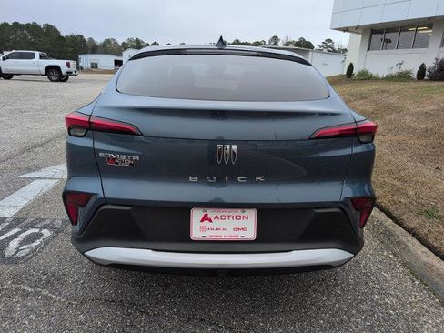 New 2025 Buick Envista Preferred w/ Convenience I Package image 3