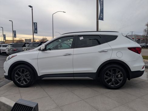 Used 2018 Hyundai Santa Fe Sport image 8