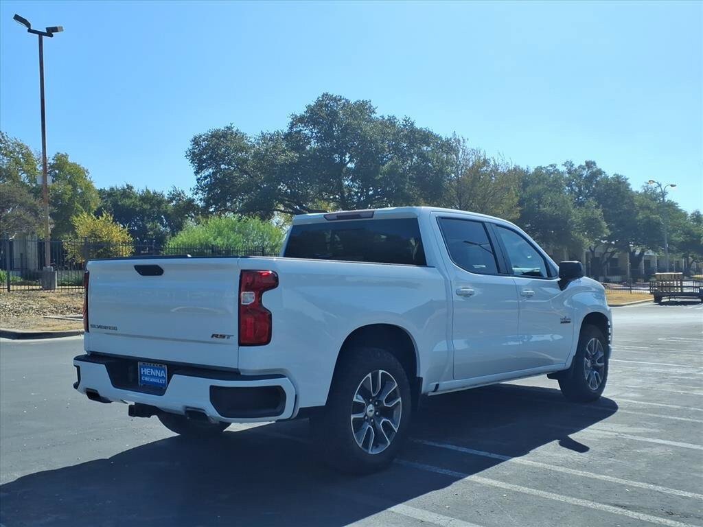 Used 2020 Chevrolet Silverado 1500 RST AWD/4WD image 6