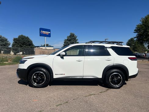 Used 2025 Nissan Pathfinder Rock Creek AWD/4WD image 29