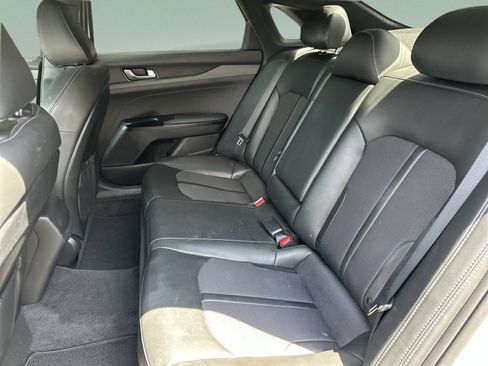 Used 2021 Kia K5 GT-Line FWD image 23