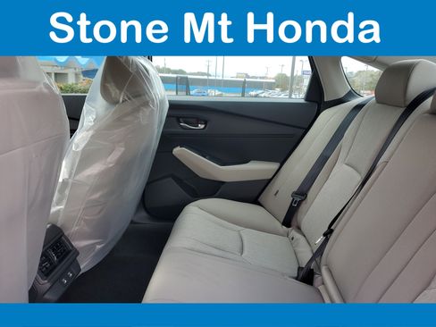 New 2025 Honda Accord SE image 9