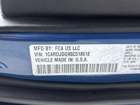 Used 2025 Dodge Durango GT AWD/4WD image 26