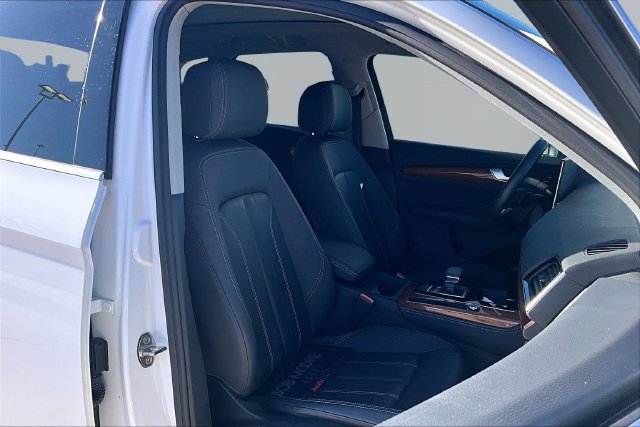 Used 2023 Audi Q5 2.0T Premium Plus AWD/4WD image 7
