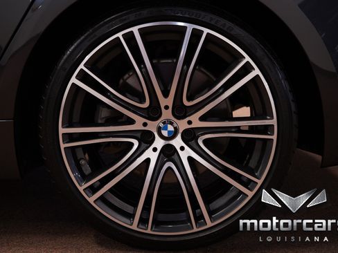 Used 2019 BMW 540i w/ M Sport Package RWD image 21