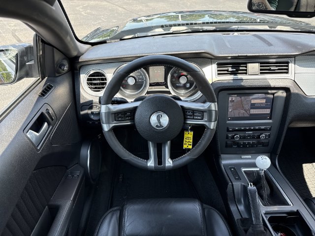 Used 2011 Ford Mustang Shelby GT500 w/ SVT Performance Pkg RWD image 15