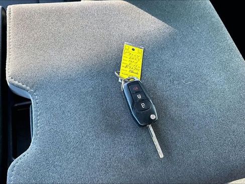 Used 2023 Ford F150 XLT AWD/4WD image 36