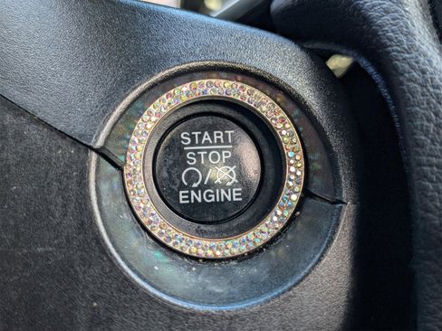 Used 2018 Jeep Compass Limited w/ Navigation Group image 29