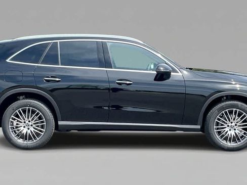 Used 2026 Mercedes-Benz GLC 300 4MATIC image 6