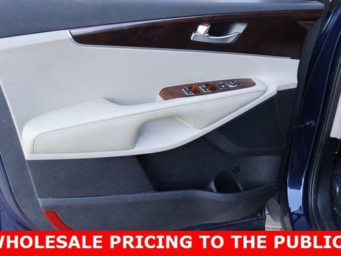 Used 2017 Kia Sorento LX image 10