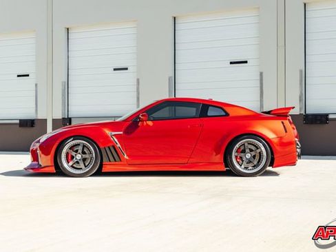 Used 2009 Nissan GT-R Premium AWD/4WD image 52