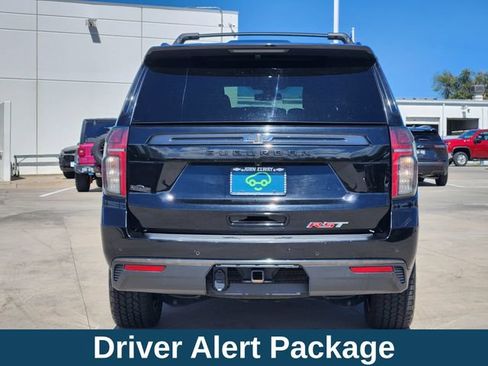 Used 2021 Chevrolet Suburban RST w/ Luxury Package AWD/4WD image 9