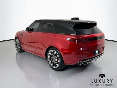 Used 2024 Land Rover Range Rover Sport Dynamic SE AWD/4WD image 8