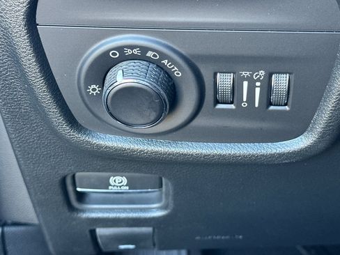 New 2026 Jeep Grand Cherokee Laredo image 32