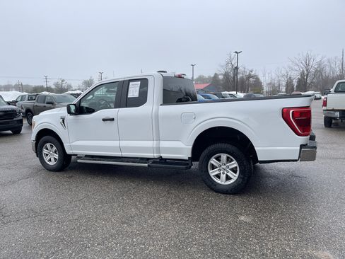 Used 2021 Ford F150 XLT w/ FX4 Off-Road Package AWD/4WD image 3