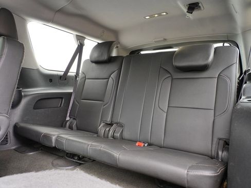 Used 2017 Chevrolet Suburban Premier AWD/4WD image 26