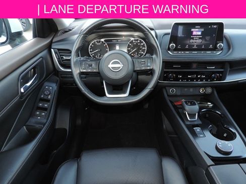 Certified 2023 Nissan Rogue SV w/ SV Premium B Package AWD/4WD image 19