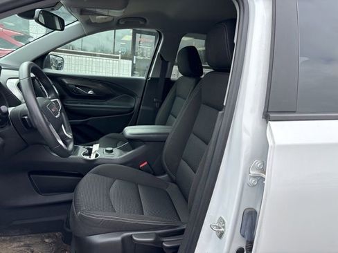 Used 2024 GMC Terrain SLE image 14