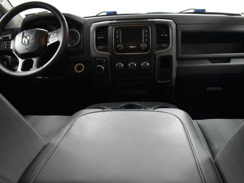 Used 2019 RAM 1500 Express w/ Express Value Package image 15