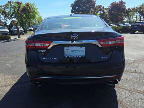 Used 2018 Toyota Avalon XLE FWD image 7