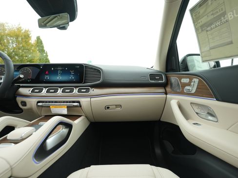 New 2026 Mercedes-Benz GLE 580 4MATIC image 24
