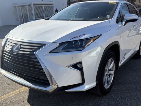 Used 2017 Lexus RX 350 350 Premium AWD w/ Premium Package image 5