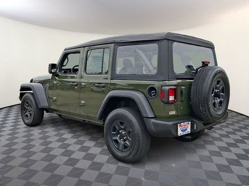Used 2023 Jeep Wrangler Unlimited Sport AWD/4WD image 4